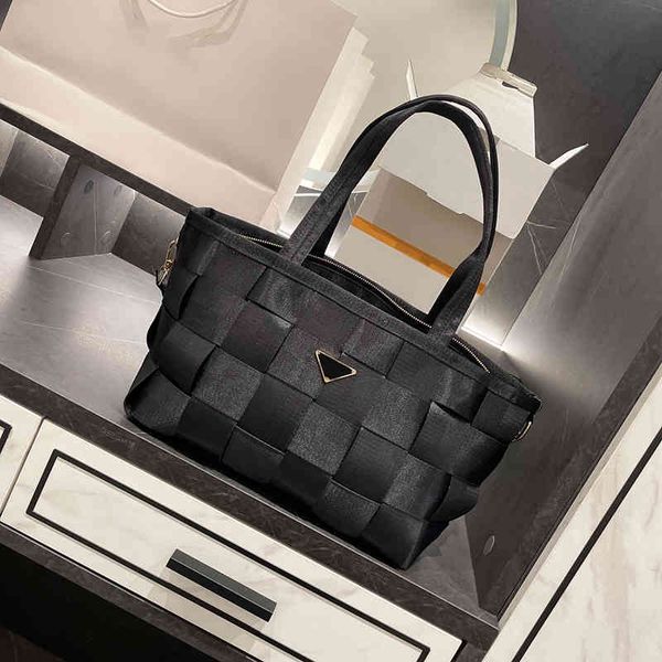 totes women large capacity woven handbag shopping bags designer handbags messengers crossbody bag purses 220721
totes women large capacity woven handbag shopping bags designer handbags messengers crossbody bag purses 220721