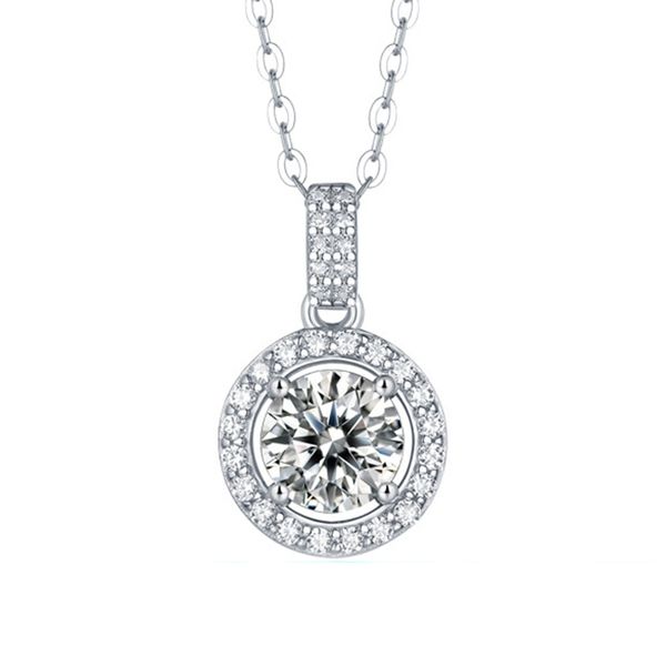 5.0 ct moissanite pendant for women simulated diamond necklace s925 sterling silver jewelry girl valentine's day gift
5.0 ct moissanite pendant for women simulated diamond necklace s925 sterling silver jewelry girl valentine's day gift