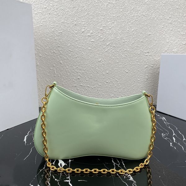 the new fashion women shoulder bag genuine leather armpit bag elegant simple versatile style good-looking handbag, Black;red
the new fashion women shoulder bag genuine leather armpit bag elegant simple versatile style good-looking handbag, Black;red