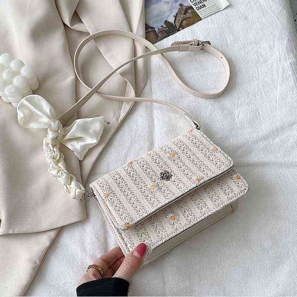 hbp crossbody bag sweet daisy straw braided s for women scarves bow shoulder ladies small square purses and handbags simple design 220727
hbp crossbody bag sweet daisy straw braided s for women scarves bow shoulder ladies small square purses and handbags simple design 220727