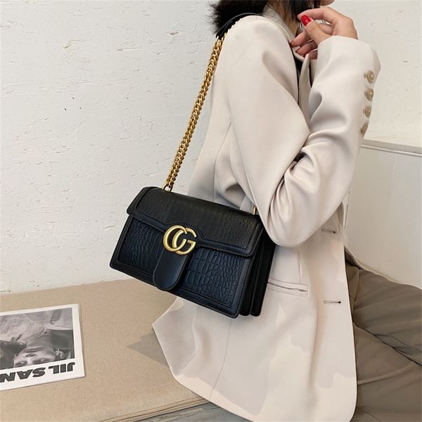 purses women's 2022 spring and summer new fashion texture small square bag chain bar foreign style pattern single shoulder
purses women's 2022 spring and summer new fashion texture small square bag chain bar foreign style pattern single shoulder