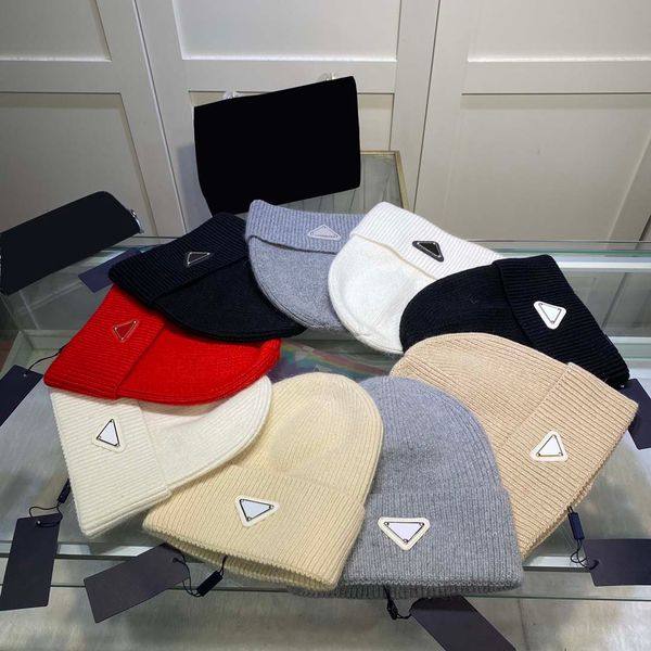 warm beanies with letters hiphop street style mens hats winter unisex, Blue;gray
warm beanies with letters hiphop street style mens hats winter unisex, Blue;gray