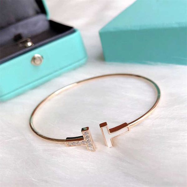 designer jewelry luxury t ladies bracelet designer men luxurys women bracelets mens fashion elegant classic jewellery, Red;brown
designer jewelry luxury t ladies bracelet designer men luxurys women bracelets mens fashion elegant classic jewellery, Red;brown