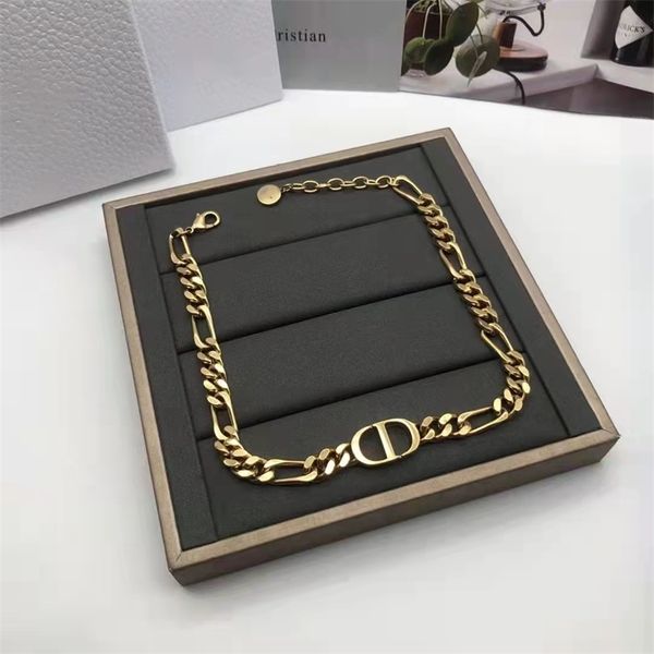 designer jewelry online new long circle square necklace female hollow fashion clavicle chain jewelry, Silver
designer jewelry online new long circle square necklace female hollow fashion clavicle chain jewelry, Silver