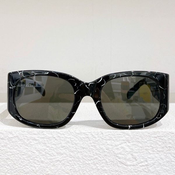 sunglasses for womens 40211i summer style fashion shopping oval full frame designer glasses ladies beach vacation uv protection with box, White;black
sunglasses for womens 40211i summer style fashion shopping oval full frame designer glasses ladies beach vacation uv protection with box, White;black