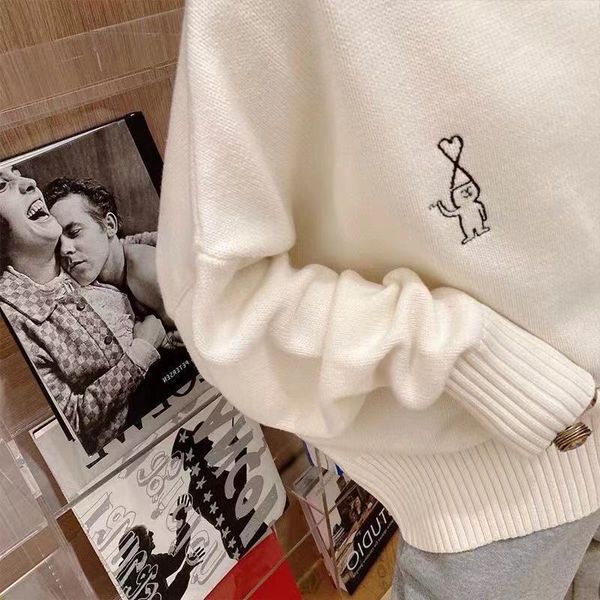 autumn and winter selling ladies sweater new a22mi genuine illustration love villain embroidery knitted round neck pullover long-sleeved swe, White;black
autumn and winter selling ladies sweater new a22mi genuine illustration love villain embroidery knitted round neck pullover long-sleeved swe, White;black