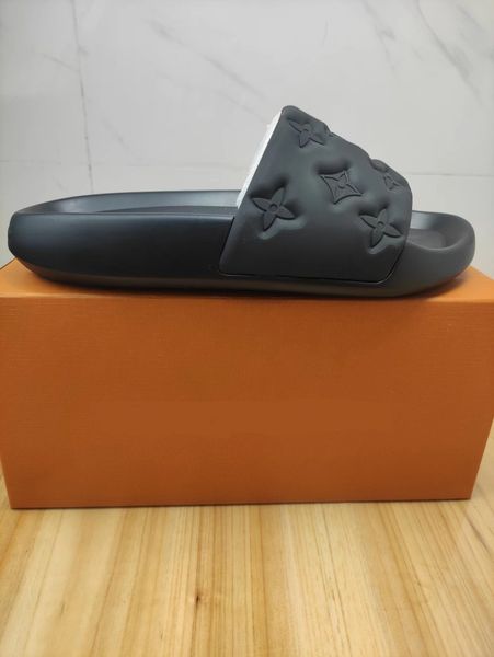 fashion latest women slippers sandal lady flat floral luxury leather platform slipper woman flip-flops size 35-46 with box, Black
fashion latest women slippers sandal lady flat floral luxury leather platform slipper woman flip-flops size 35-46 with box, Black