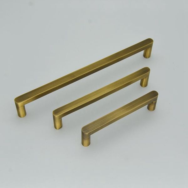 antique brass kitchen cabinet pull drawer dresser handles vintage cupboard wardrobe furniture door knobs handle hardware
antique brass kitchen cabinet pull drawer dresser handles vintage cupboard wardrobe furniture door knobs handle hardware