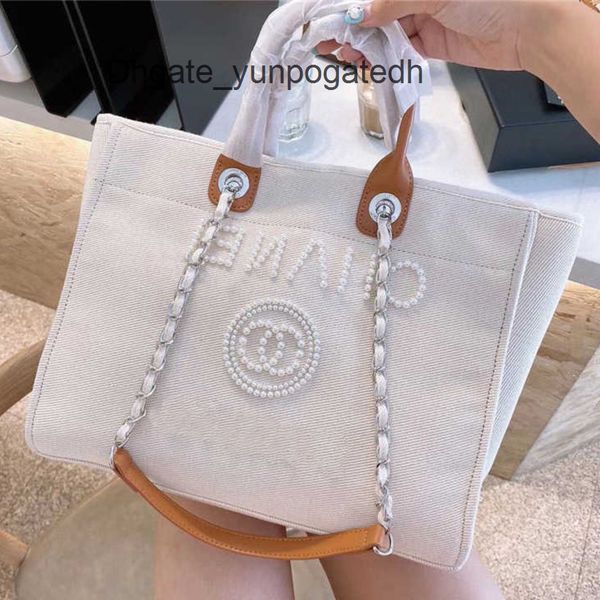 fashion pearl classic beach bags brand ch women handbags evening bag designers female canvas portable high-capacity luxury trend big handbag, Black;red
fashion pearl classic beach bags brand ch women handbags evening bag designers female canvas portable high-capacity luxury trend big handbag, Black;red