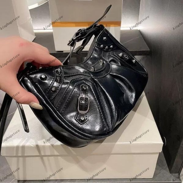 designer tassel designers mini hobo bag genuine leather vintage silver metal shoulder bags studs rivet solid rivets motorcycle cross body wo
designer tassel designers mini hobo bag genuine leather vintage silver metal shoulder bags studs rivet solid rivets motorcycle cross body wo