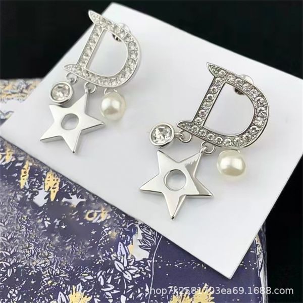 20% off 2022 new jewelry family niche design sense silver needle set female selling earrings headpiece, Golden
20% off 2022 new jewelry family niche design sense silver needle set female selling earrings headpiece, Golden