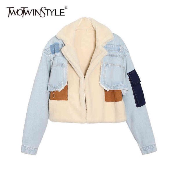 twotiwnstyle hit color casual jacket for women lapel long sleeve patchwork lambswool denim jackets female winter fashion 210423, Black;brown
twotiwnstyle hit color casual jacket for women lapel long sleeve patchwork lambswool denim jackets female winter fashion 210423, Black;brown