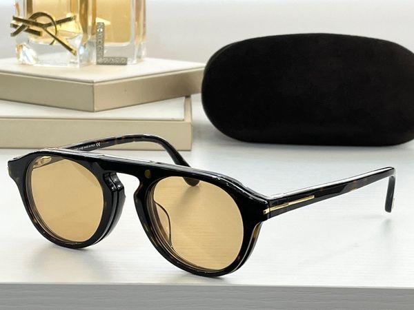 summer sunglasses for men and women 5533 style anti-ultraviolet retro plate full frame set of lenses random box, White;black
summer sunglasses for men and women 5533 style anti-ultraviolet retro plate full frame set of lenses random box, White;black