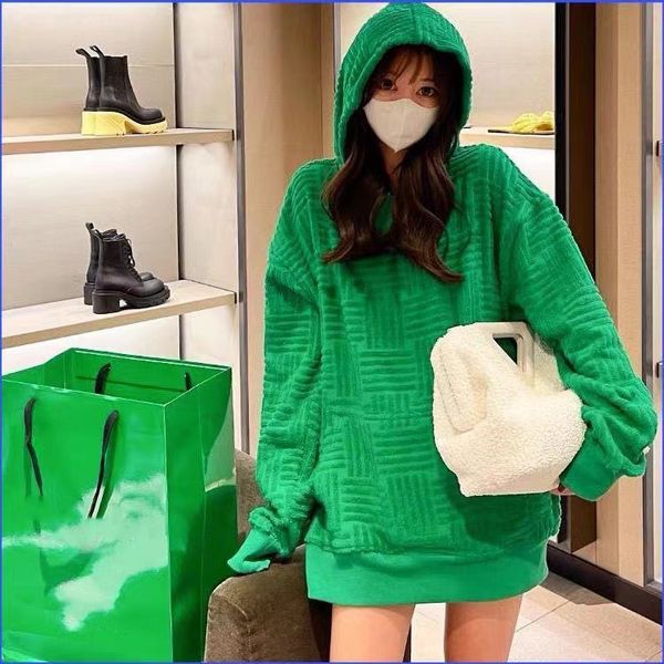 2022 the new women's hoodies bottega fashion autumn and winter green woven checkered pattern casual loose simple hooded knitted sweater, Black
2022 the new women's hoodies bottega fashion autumn and winter green woven checkered pattern casual loose simple hooded knitted sweater, Black