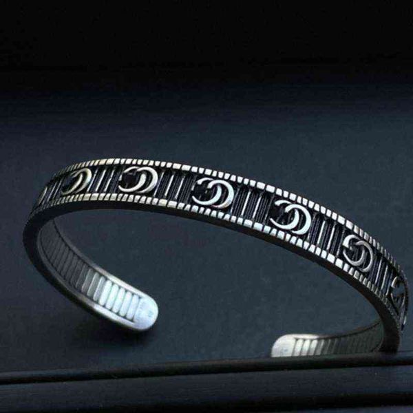 factory outlet silver worn letter bracelet with vertical stripe personalized lovers' same bracelet, Black
factory outlet silver worn letter bracelet with vertical stripe personalized lovers' same bracelet, Black
