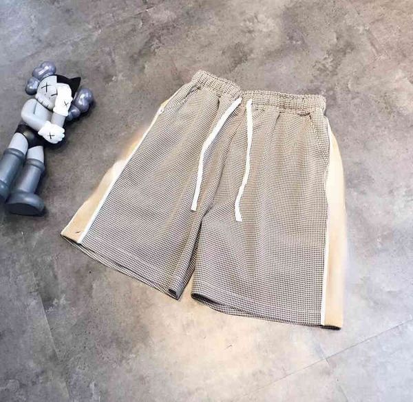 reflective string label fashion brand shorts 5-inch large summer wear trend casual pants, White;black
reflective string label fashion brand shorts 5-inch large summer wear trend casual pants, White;black