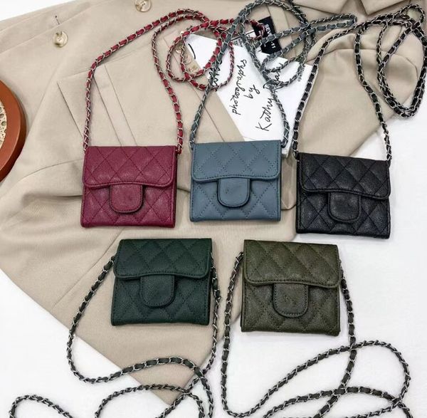 letter print mini chain handbag 2022 children bags fashion shoulder wallet, Black
letter print mini chain handbag 2022 children bags fashion shoulder wallet, Black