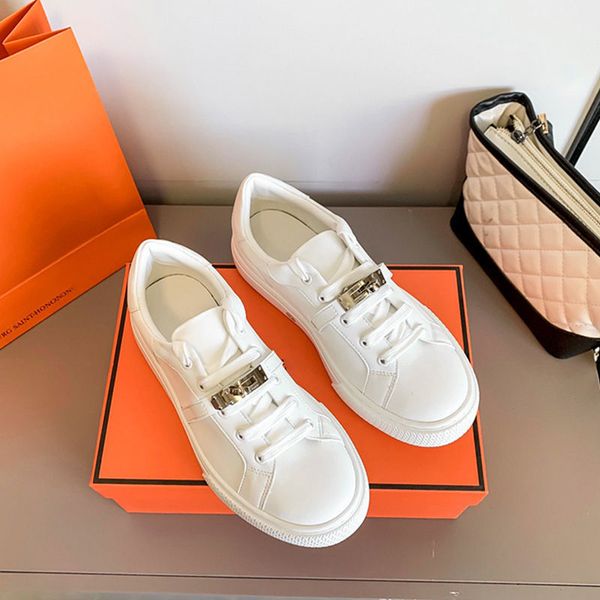 shoes versatile sports and leisure women's leather buckle flat lace up board sneaker
shoes versatile sports and leisure women's leather buckle flat lace up board sneaker