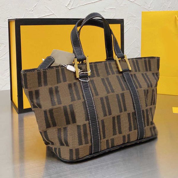 women designer bags totes fashion canvas embroidery print handbags large capacity luxurys handbag shopping bag crossbody single-shoulder bag
women designer bags totes fashion canvas embroidery print handbags large capacity luxurys handbag shopping bag crossbody single-shoulder bag