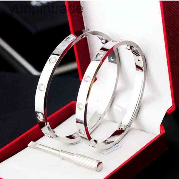 designer luxury carti er stainless steel love bracelets bangles silver rose gold jewellery women men bangle screw screwdriver bracelet lover
designer luxury carti er stainless steel love bracelets bangles silver rose gold jewellery women men bangle screw screwdriver bracelet lover