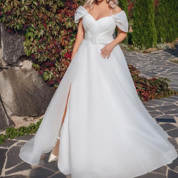 2022 plus size wedding dress bridal gowns side split lace-up back organza sweep train, White
2022 plus size wedding dress bridal gowns side split lace-up back organza sweep train, White