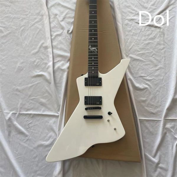 in stock special custom electric guitar full-body matte white body snake head fingerboard inlaid emg pick guitars guitarra
in stock special custom electric guitar full-body matte white body snake head fingerboard inlaid emg pick guitars guitarra