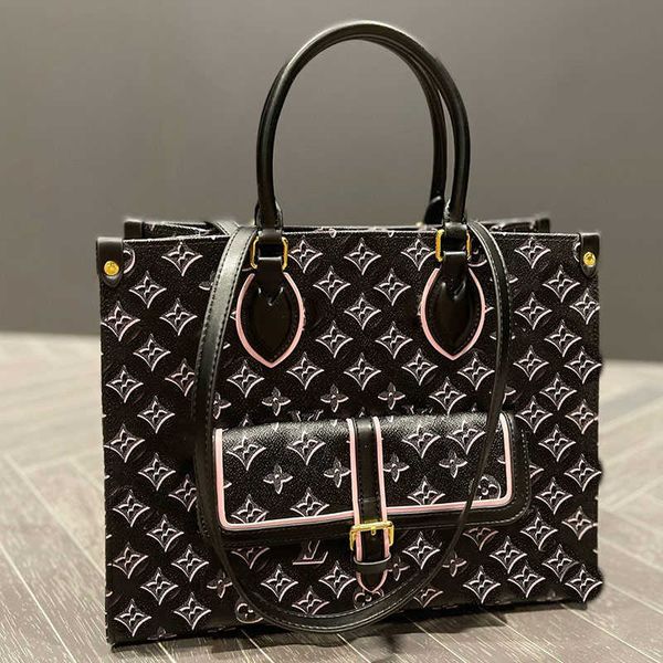 hh onthego designer luxury brand tote bag handbags embossed by the pool fashion shoulder leather pm mm gm black on the go
hh onthego designer luxury brand tote bag handbags embossed by the pool fashion shoulder leather pm mm gm black on the go
