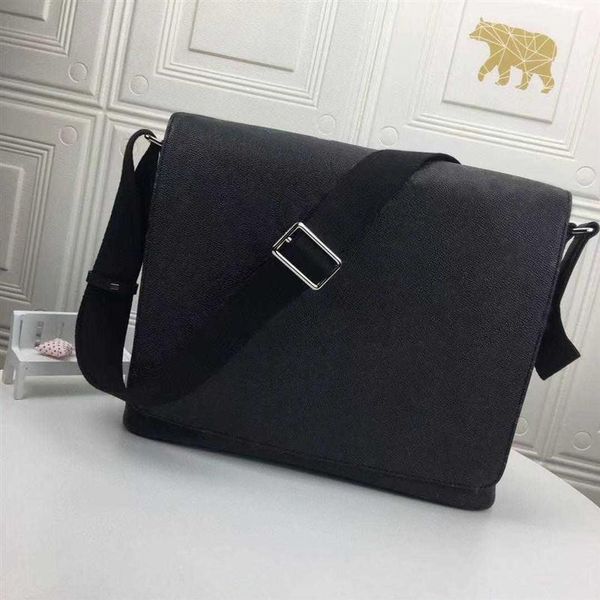 2021 l 42postman bags 404small large shoulder bag are the daily match for fashionable men with light and spacious interior space295p
2021 l 42postman bags 404small large shoulder bag are the daily match for fashionable men with light and spacious interior space295p