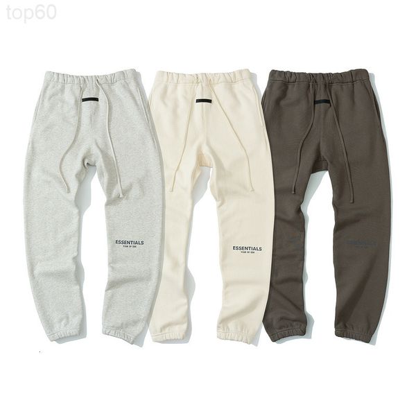 men's shorts designer hip hop high street fashion brand reflective letter fleece pants for men and women large casual leggings jz80, White;black
men's shorts designer hip hop high street fashion brand reflective letter fleece pants for men and women large casual leggings jz80, White;black
