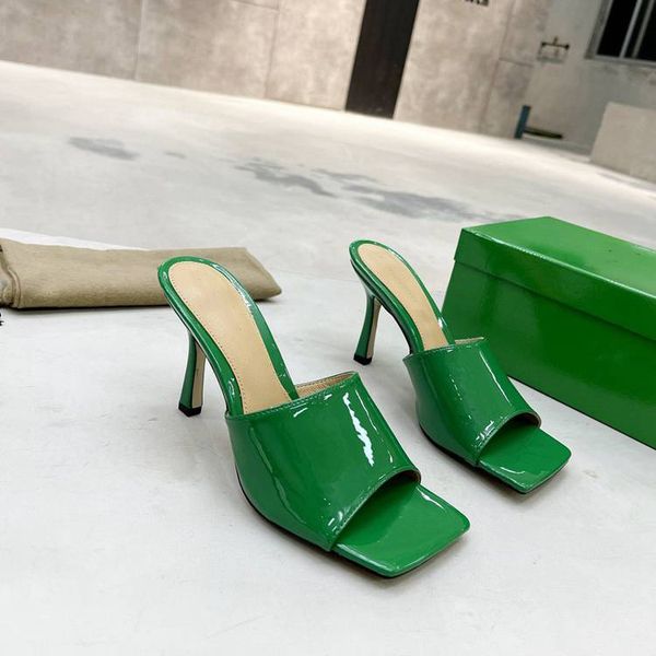 women low heel bottegas sandals fashion designer ggity summer slippers mature women slide gv, Black
women low heel bottegas sandals fashion designer ggity summer slippers mature women slide gv, Black