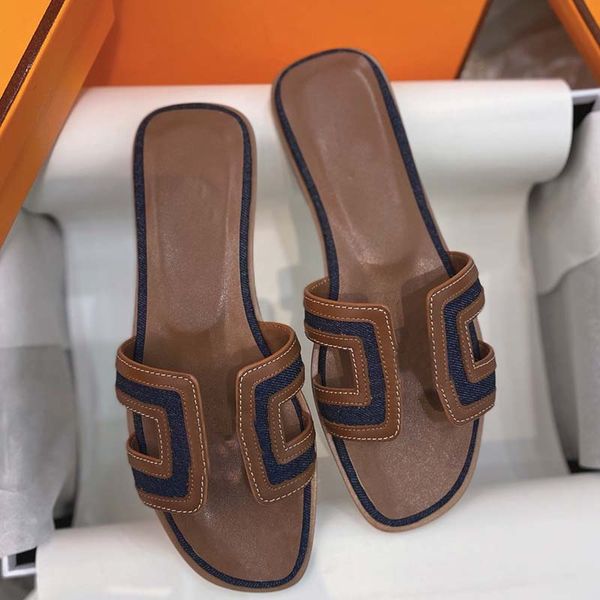 woman slipper genuine leather spliced flip flops classic letter sandal comfortable rubber sole slide fashion simple home beach summer slippe, Black
woman slipper genuine leather spliced flip flops classic letter sandal comfortable rubber sole slide fashion simple home beach summer slippe, Black