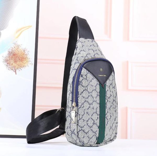 new women leather fashion waist bag gold chain bag cross body pure color classic womens handbag shoulder messenger bags
new women leather fashion waist bag gold chain bag cross body pure color classic womens handbag shoulder messenger bags