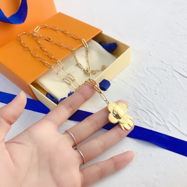 luxury design necklace choker chain 18k gold plated stainless steel necklaces flower doll pendant fashion women wedding jewelry accessories, Silver
luxury design necklace choker chain 18k gold plated stainless steel necklaces flower doll pendant fashion women wedding jewelry accessories, Silver