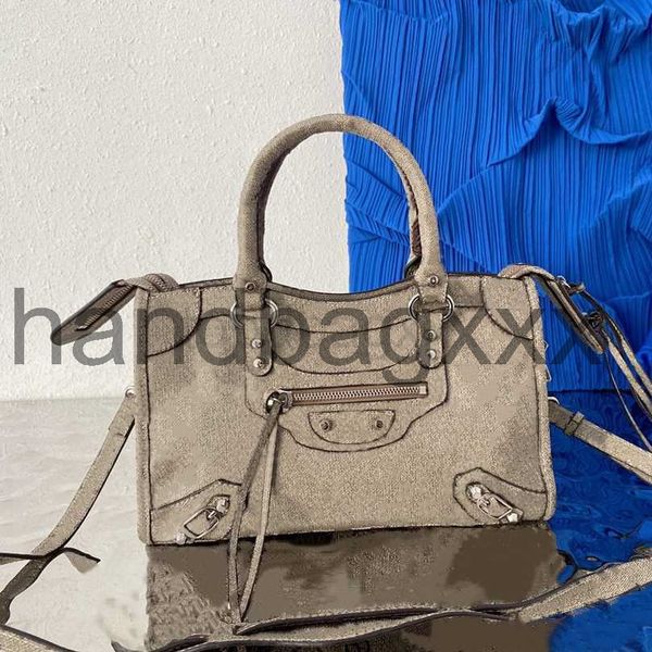9a bags handbag liusluxury designer handbag crossbody travel bags for men and women 3 color letter print pattern large capacity briefcase to
9a bags handbag liusluxury designer handbag crossbody travel bags for men and women 3 color letter print pattern large capacity briefcase to