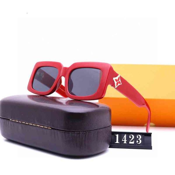 sunglasses frames overseas women's street travel fashion glasses 1423 uzx1, Silver
sunglasses frames overseas women's street travel fashion glasses 1423 uzx1, Silver