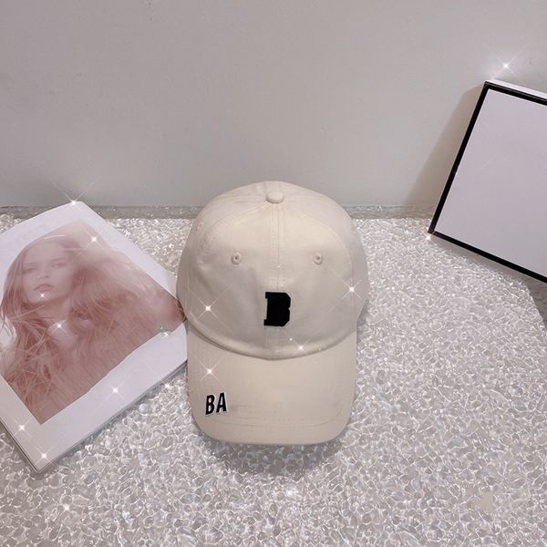 luxury designer hat casquette four seasons fashion embroidered baseball cap for men and women cotton material is great very nice, Blue;gray
luxury designer hat casquette four seasons fashion embroidered baseball cap for men and women cotton material is great very nice, Blue;gray