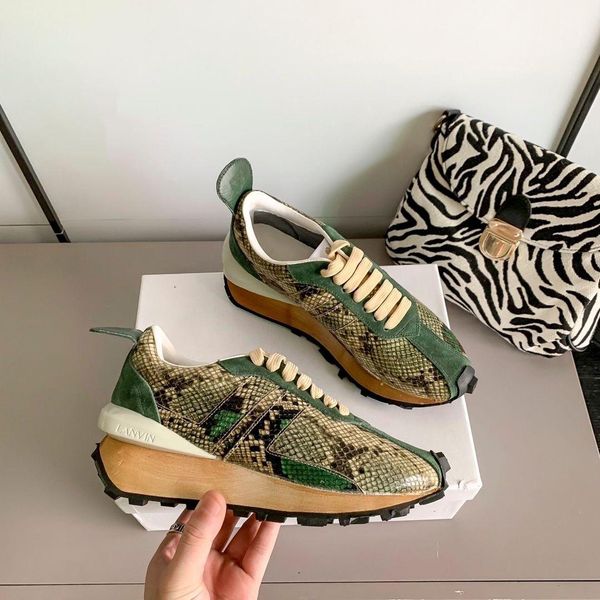 2022 new women's autumn and winter sports shoes casual comfortable thick-soled lace-up shoes snakeskin design fashionable non-slip
2022 new women's autumn and winter sports shoes casual comfortable thick-soled lace-up shoes snakeskin design fashionable non-slip