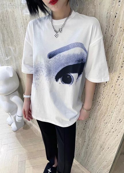 women's t-shirt designer chaopai 22 spring and summer new french minority cartoon eyes english alphabet printed t-shirt loose fashion k, White
women's t-shirt designer chaopai 22 spring and summer new french minority cartoon eyes english alphabet printed t-shirt loose fashion k, White