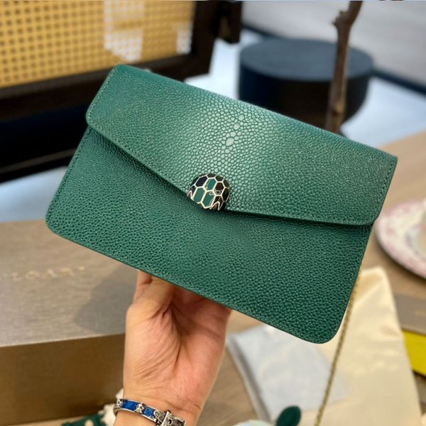 chain bag women crossbody bags enamel shoulder handbag women flap wallet high grade pearl fish original cowhide leather classic snake messen
chain bag women crossbody bags enamel shoulder handbag women flap wallet high grade pearl fish original cowhide leather classic snake messen