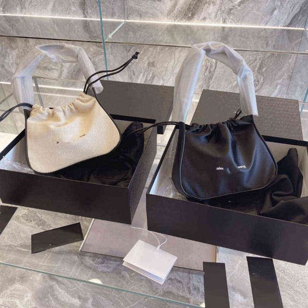 aw king satin drawstring stick women's bag ryan shoulder bag armpit canvas handbag 220420
aw king satin drawstring stick women's bag ryan shoulder bag armpit canvas handbag 220420