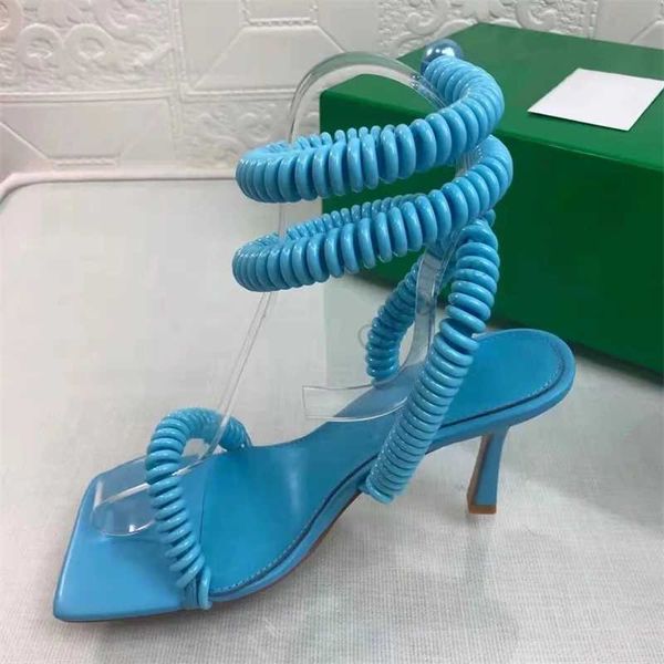 spring and summer elastic spring flip flops high heel sandals woman green square toe rome mules summer shoes mujer elegant temperament, Black
spring and summer elastic spring flip flops high heel sandals woman green square toe rome mules summer shoes mujer elegant temperament, Black