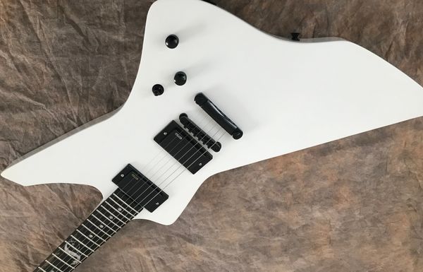 electric guitar body mahogany ebony fingerboard black hardware emg pickup , support customize
electric guitar body mahogany ebony fingerboard black hardware emg pickup , support customize