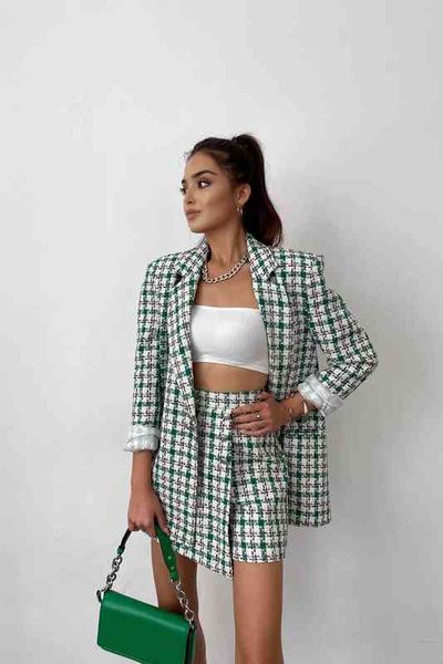 new women single breasted green plaid tweed v neck office lady slim blazer coat vintage female long sleeve chic suits l220714, White;black
new women single breasted green plaid tweed v neck office lady slim blazer coat vintage female long sleeve chic suits l220714, White;black