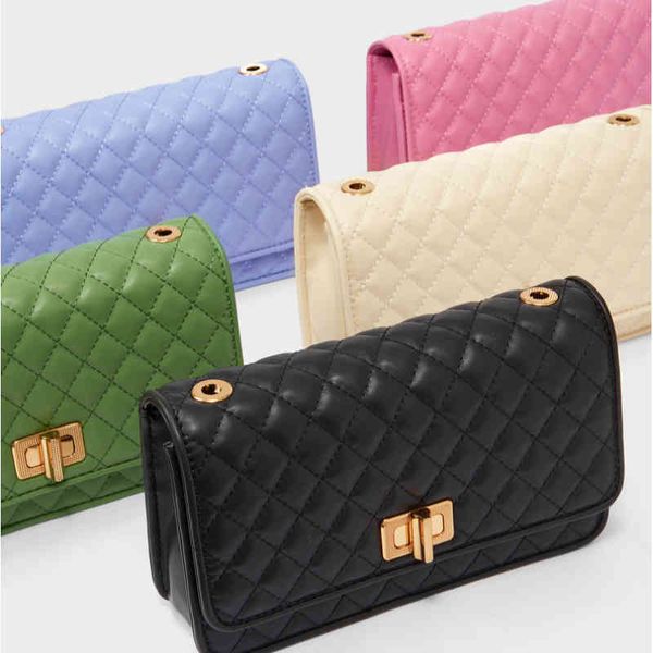 2022 popular new summer lingge fashion versatile women's small square bag portable single shoulder msenger bag
2022 popular new summer lingge fashion versatile women's small square bag portable single shoulder msenger bag