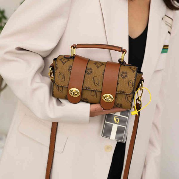 2022 factory wholesale new ins minority messenger foreign style, cool fashion, net red hand autumn and winter bag, female uxcs
2022 factory wholesale new ins minority messenger foreign style, cool fashion, net red hand autumn and winter bag, female uxcs