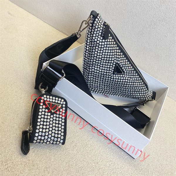new diamond triangle bag women's fashion bag mini style lightweight v zipper flip design bags shoulder strap adjustable
new diamond triangle bag women's fashion bag mini style lightweight v zipper flip design bags shoulder strap adjustable