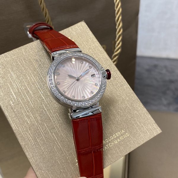 designer watches pearl shell dial ruby diamond crown size 33mm calfskin belt imported quartz movement sapphire glass with box, Slivery;brown
designer watches pearl shell dial ruby diamond crown size 33mm calfskin belt imported quartz movement sapphire glass with box, Slivery;brown
