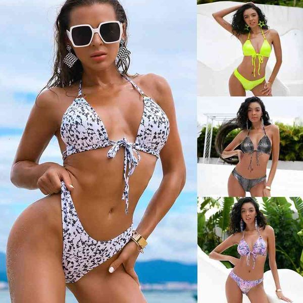 luxury designer women's swimwear bikini goman's bikini swimsuit women's special fabric beach bikini swimsuit, White;black
luxury designer women's swimwear bikini goman's bikini swimsuit women's special fabric beach bikini swimsuit, White;black