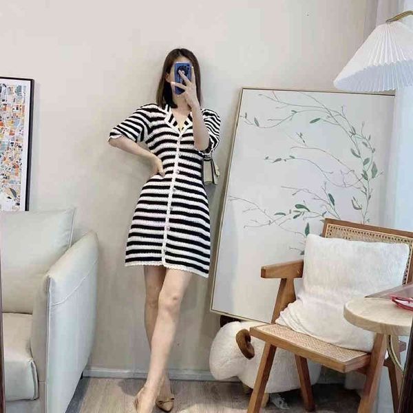 casual dresses french knitted dress women's summer style elegant striped hollow out short sleeved skirt, Black;gray
casual dresses french knitted dress women's summer style elegant striped hollow out short sleeved skirt, Black;gray