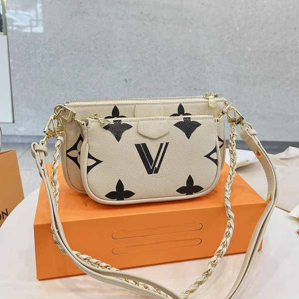 women luxurys designers bags 2 in 1 handbag gradient medium classic fiower bag genuine leather messenger ladies travel handbag 24*12*6.5cm
women luxurys designers bags 2 in 1 handbag gradient medium classic fiower bag genuine leather messenger ladies travel handbag 24*12*6.5cm